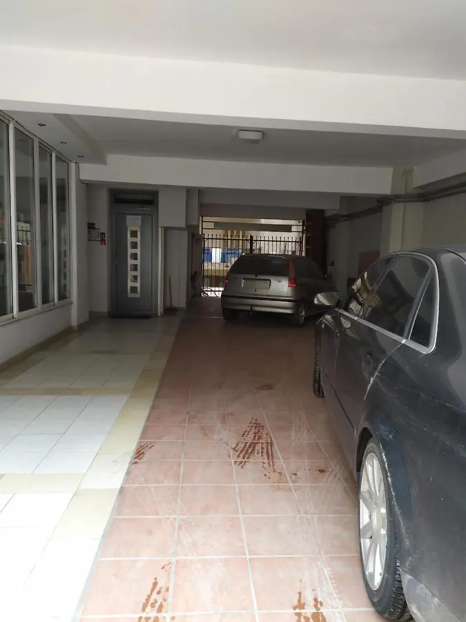 Tzikas Apartments Salonicco
